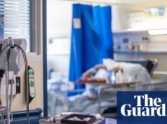 Pessoas nas áreas mais pobres da Inglaterra ‘são mais propensas a precisar de cuidados de emergência para problemas pulmonares’