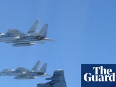 Gabinete do Japão aprova orçamento recorde de defesa em meio à escalada de tensões na China