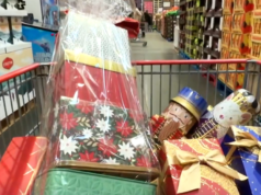 Planejando devolver presentes de Natal indesejados? Podem ser cobradas taxas.