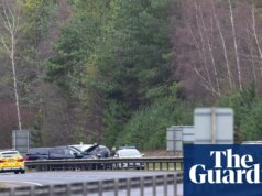 Homem morto a tiros pela polícia após colisão de dois veículos em Thetford