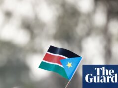 Juiz dos EUA suspende fim do standing de proteção temporária para migrantes do Sudão do Sul