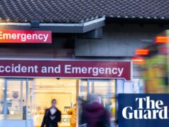 Enorme aumento no número de pessoas nos pronto-socorros da Inglaterra por tosse ou soluços