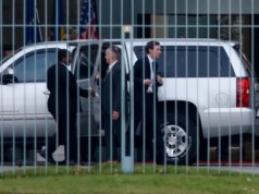 Zelenskyy se reúne com Witkoff e Kushner para negociações destinadas a acabar com a guerra