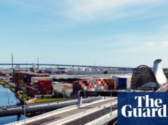 Do solo tóxico e dos impasses industriais, o West Gate Tunnel de Melbourne finalmente emerge para os motoristas usarem no domingo