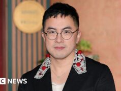 O comediante Bowen Yang anuncia saída do Saturday Night time Stay