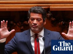 O partido de extrema-direita Chega, em Portugal, ordenou a retirada de cartazes dirigidos aos ciganos