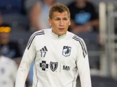 Fireplace adiciona M Robin Lod em contrato de agente livre de vários anos