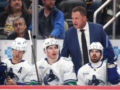 Skidding Canucks inicia uma nova period com encontro contra Devils