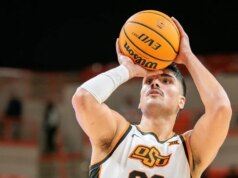 OK State tenta se recuperar contra Kansas Metropolis