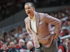 Nº 17 Arkansas busca vingança do March Insanity contra Nº 16 Texas Tech