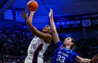 Resumo das 25 melhores mulheres: UConn, Texas e Carolina do Sul conquistam vitórias descontroladas