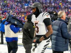 Bengals WR Tee Higgins para jogar contra Dolphins