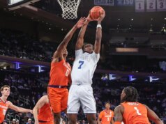 Nº 10 da BYU tem profundidade a seu favor contra Abilene Christian