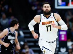 Nikola Jokic e Nuggets derrotam Kings e ampliam sequência de vitórias fora de casa