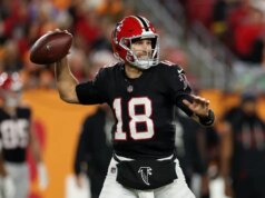 Playing cards, Falcons montando QBs reserva em temporadas frustrantes