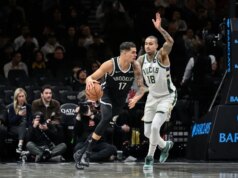 Nets usam ataque de pontuação equilibrada para atacar Bucks