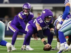Vikings colocam C Ryan Kelly no IR após última concussão
