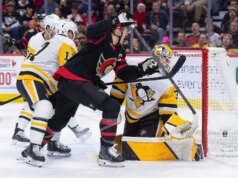 Brady Tkachuk marca duas vezes e os senadores derrotam os Penguins