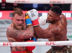 Jake Paul quebra o maxilar na derrota para Anthony Joshua