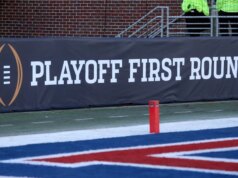 As classificações do CFP despencam 7% enquanto os jogos contra a NFL lutam novamente