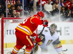 Flames marca cedo, muitas vezes para dobrar Golden Knights