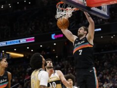 O melhor confronto de West com o Spurs recebendo o Thunder