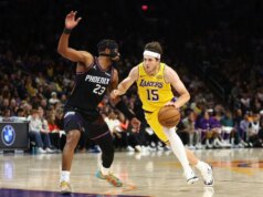 Austin Reaves, do Lakers, afastado por pelo menos 4 semanas devido a lesão na panturrilha