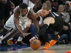 Retorno de 30 pontos de Cam Thomas impulsiona Nets sobre Wolves