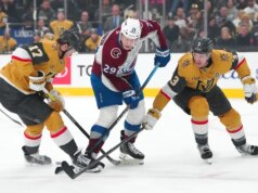 O esforço de embreagem de Nathan MacKinnon leva Avs a ultrapassar Knights em tiroteio