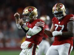 Brock Purdy é responsável por 5 TDs enquanto 49ers resistem em tiroteio com Bears