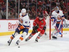 Bo Horvat impulsiona os Islanders contra os Blackhawks em tiroteio