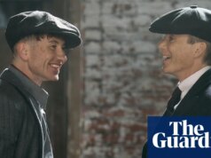Cillian Murphy conhece Barry Keoghan na primeira olhada no filme Peaky Blinders
