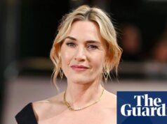 Kate Winslet conta que sentiu vergonha do corpo e foi instruída a fazer ‘partes de garota gorda’ quando jovem