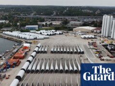 Autoridades de Trump suspendem projetos de parques eólicos offshore devido a “riscos à segurança nacional”