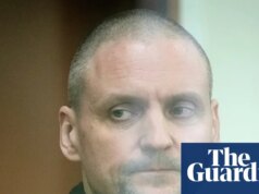 Líder da oposição russa condenado a seis anos de prisão