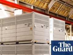 Aprovações de projetos de energia renovável atingiram recorde na Grã-Bretanha em 2025, mostram dados