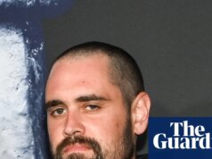 Nick Reiner foi executado para comparecer ao tribunal sob acusação de homicídio por assassinato de pais