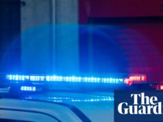 Pai do Texas resgata filha sequestrada de 15 anos após rastrear a localização de seu telefone