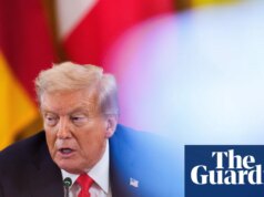 Administração Trump convoca quase 30 diplomatas de carreira em todo o mundo