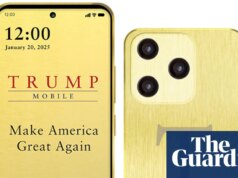 Empresa da família Trump adia lançamento de smartphone dourado de US$ 499