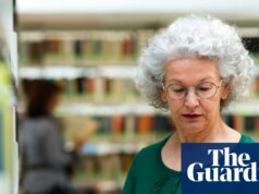 ‘Mantém a mente alerta’: os suecos mais velhos colhem os benefícios de aprender por prazer