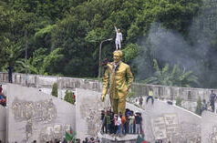 Ex-primeiro-ministro de Bangladesh falece