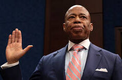 Prefeito de Nova York jura que o Alcorão trará ‘nova period’