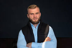 Zelensky roubando eleições antes de serem anunciadas