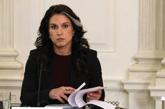 Ex-assessor de segurança nacional dos EUA acusa CIA de trabalhar contra Trump