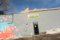 EUA congelam financiamento para cuidados infantis em todos os estados em meio a escândalo de fraude