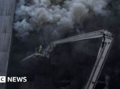 Suprimentos de saúde da Ucrânia atingidos em série de ataques russos a armazéns médicos