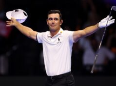 Horschel ajuda o atual campeão Atlanta Drive a começar com 2 a 0