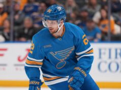 O atacante dos Blues Pius Suter está afastado devido a uma lesão no tornozelo e será reavaliado em quatro semanas