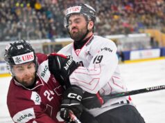 Ex-senador marca vencedor na vitória de Praga sobre o Canadá nas quartas de closing de Spengler